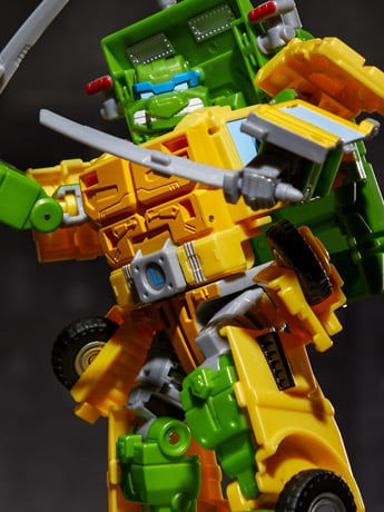 Transformers Collaborative Teenage Mutant Ninja Turtles x Transformers Party Wallop Gallery Image 2