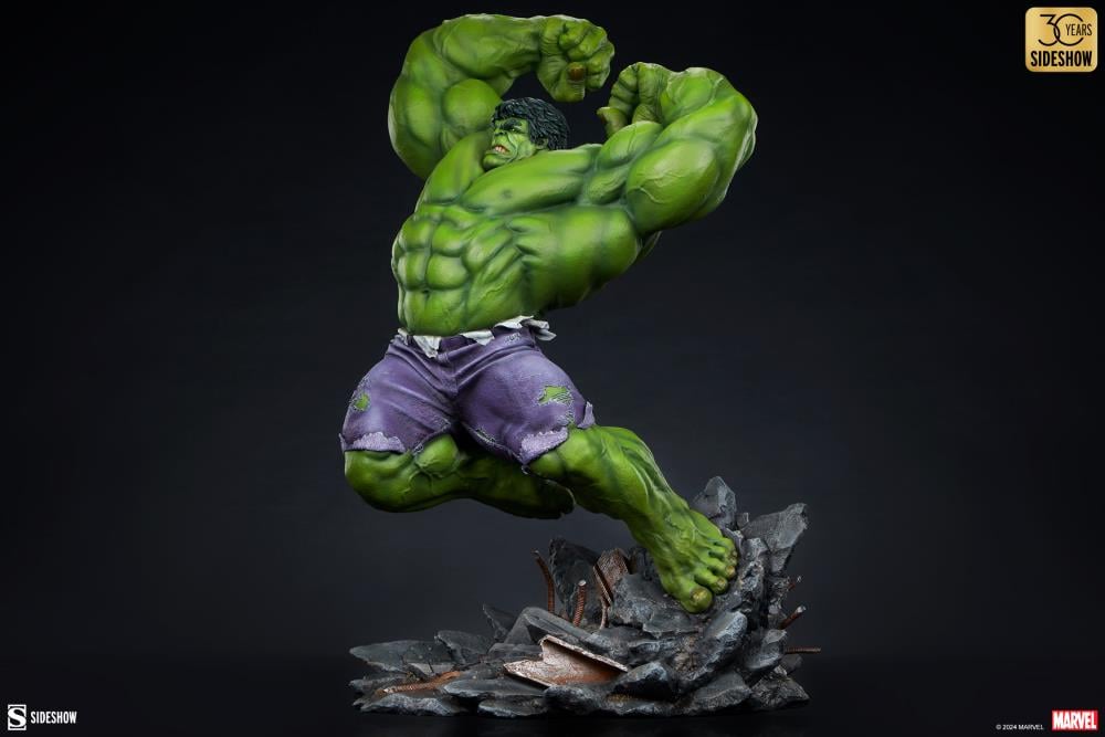 Marvel Premium Format Hulk (Classic) 1/4 Scale Statue Gallery Image 8