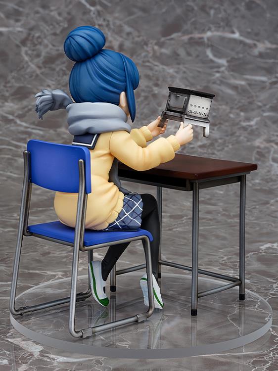 Laid-Back Camp Rin Shima (Look What I Bought Ver.) 1/7 Scale Figure Gallery Image 7