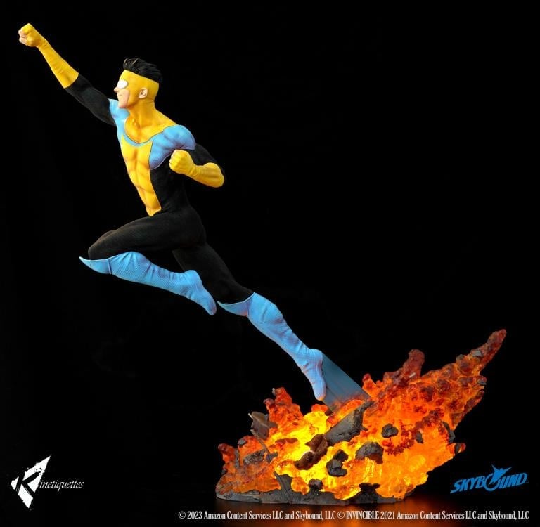 Invincible Mark Grayson 1/4 Scale Statue Gallery Image 5