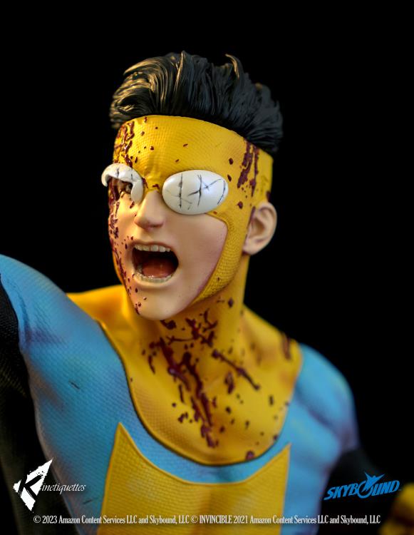 Invincible Mark Grayson 1/4 Scale Statue Gallery Image 14