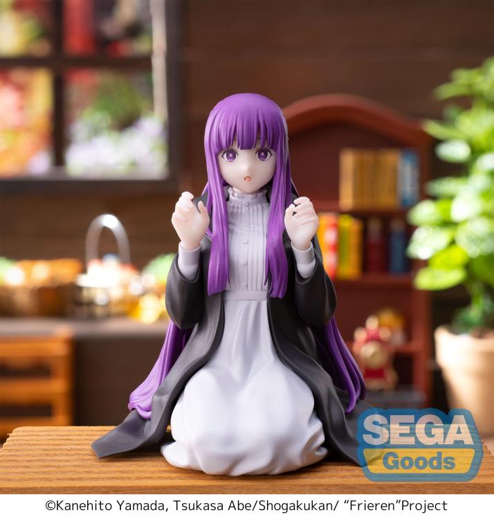 Frieren: Beyond Journey's End Fern Premium Perching Figure