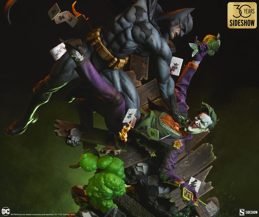 DC Comics Premium Format Batman vs The Joker: Eternal Enemies Statue Gallery Image 22