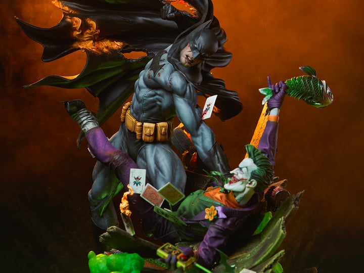 DC Comics Premium Format Batman vs The Joker: Eternal Enemies Statue Gallery Image 1