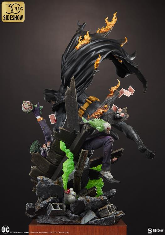 DC Comics Premium Format Batman vs The Joker: Eternal Enemies Statue Gallery Image 5