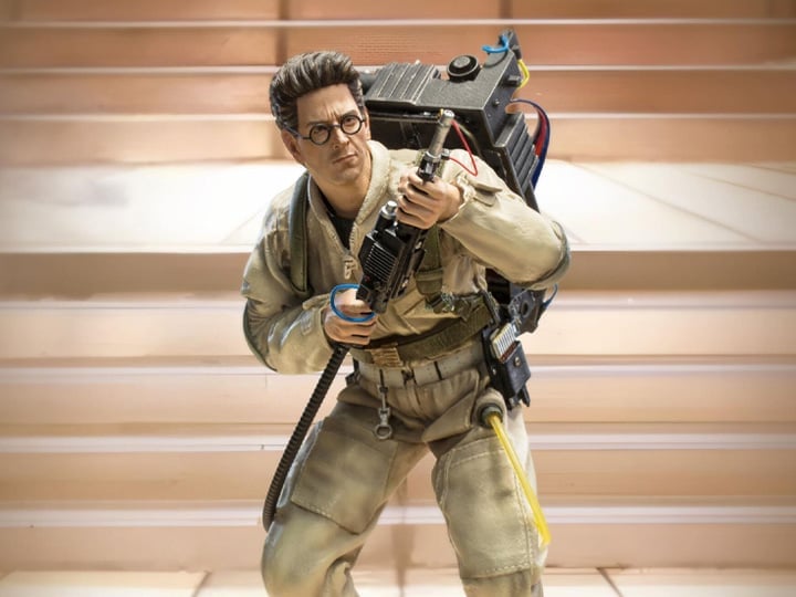 Ghostbusters (1984) Egon Spengler 1/8 Scale Statue Gallery Image 1