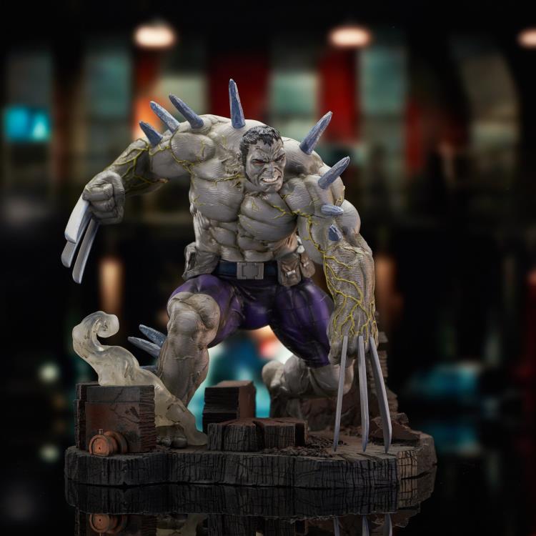 Marvel Premier Collection Weapon Hulk 1/7 Scale Limited Edition Statue Gallery Image 4