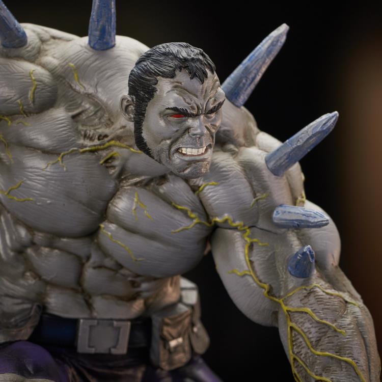 Marvel Premier Collection Weapon Hulk 1/7 Scale Limited Edition Statue Gallery Image 7