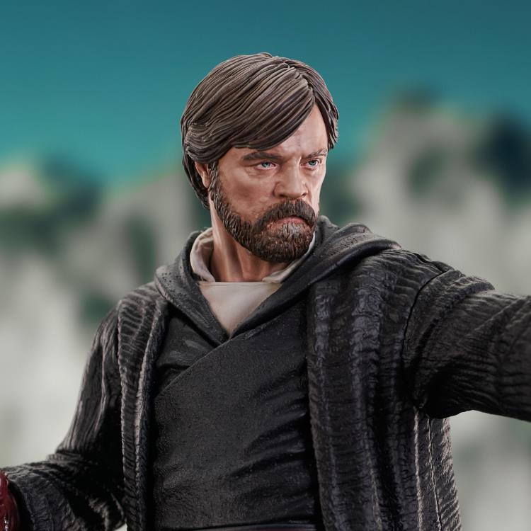 Star Wars: The Last Jedi Milestones Luke Skywalker (Crait) 1/6 Scale Limited Edition Statue Gallery Image 8