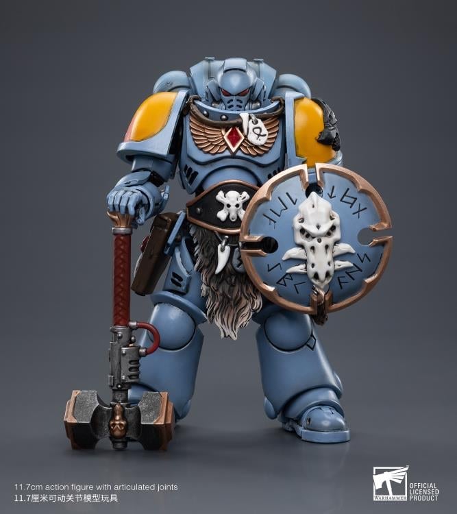 Warhammer 40K Space Wolves Claw Pack Sigyrr Stoneshield 1/18 Scale Action Figure (Reissue) Gallery Image 3