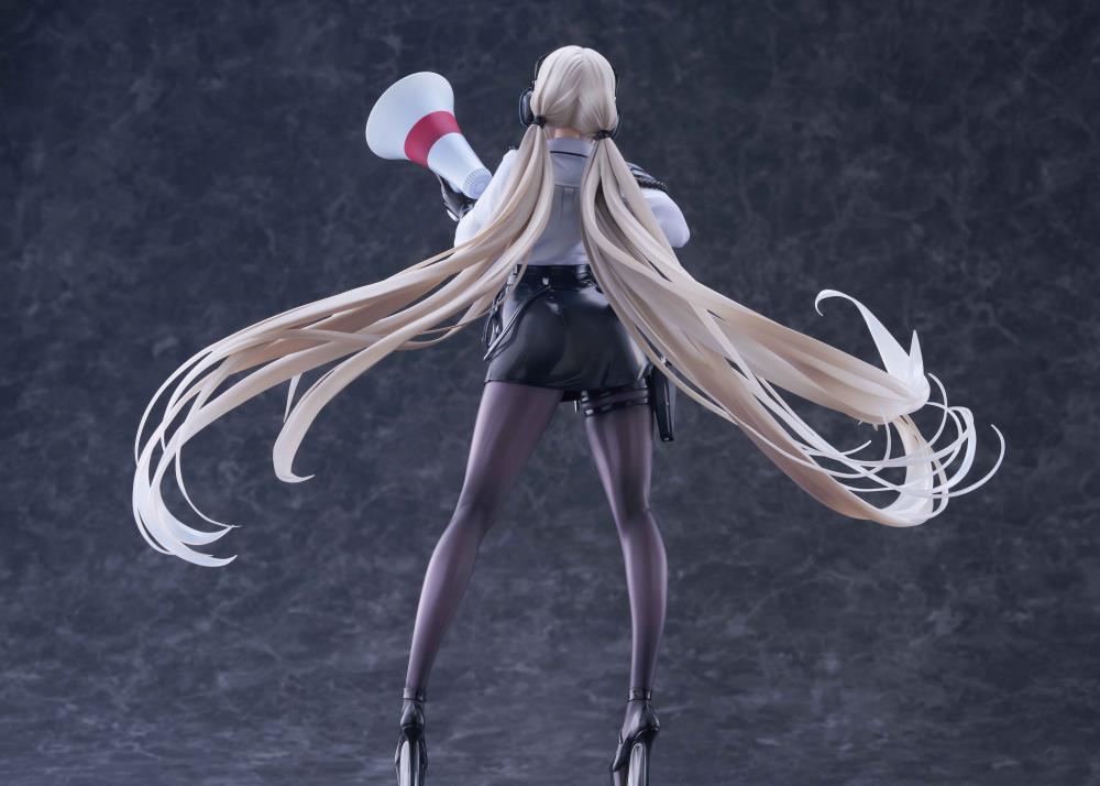 Azur Lane Kronshtadt (Begin the Rush!) 1/6 Scale Figure Gallery Image 14