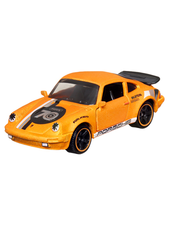 Matchbox 70th Anniversary Moving Parts '80 Porsche 911 Turbo Gallery Image 2