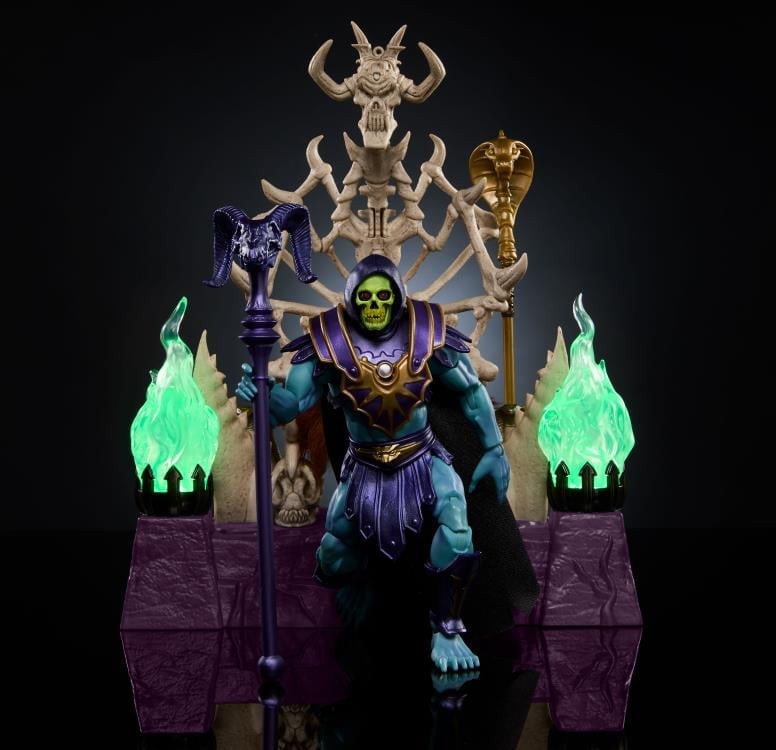 Masters of the Universe Masterverse Skeletor with Havoc Throne Gallery Image 5