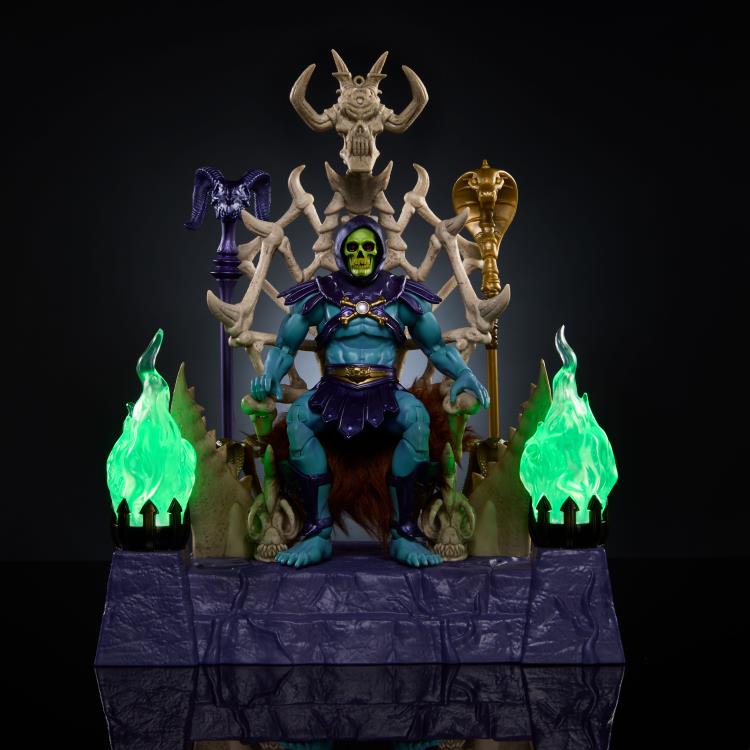 Masters of the Universe Masterverse Skeletor with Havoc Throne Gallery Image 4