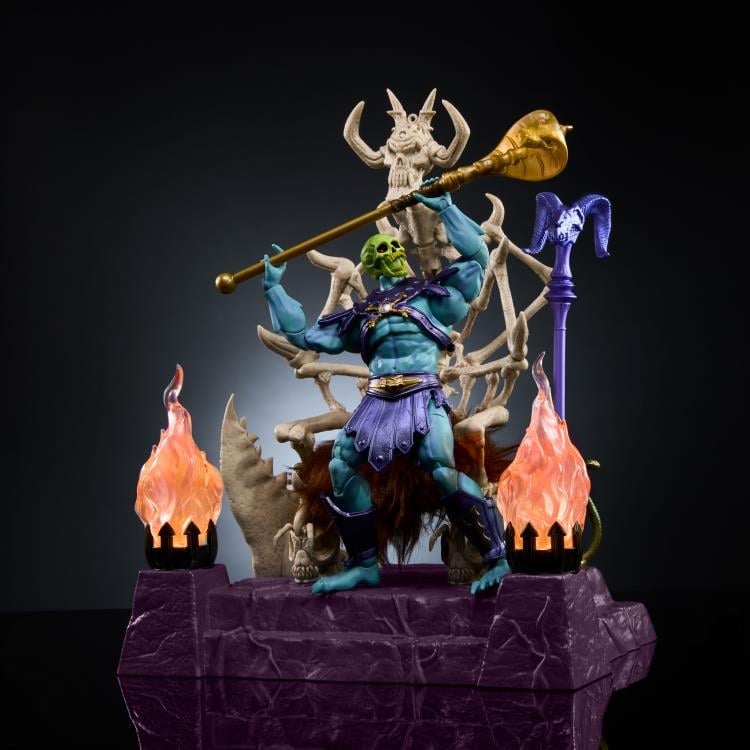 Masters of the Universe Masterverse Skeletor with Havoc Throne Gallery Image 7