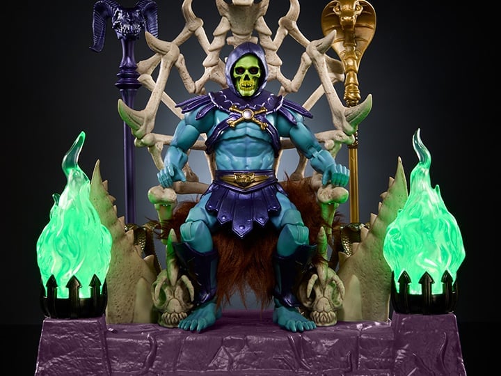 Masters of the Universe Masterverse Skeletor with Havoc Throne Gallery Image 1