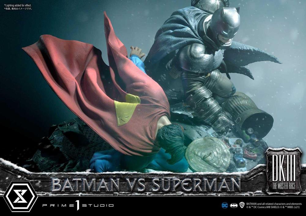 Batman: The Dark Knight Returns Ultimate Diorama Masterline Batman vs. Superman 1/3 Scale Statue Gallery Image 49