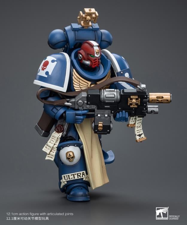 Warhammer 40K Ultramarines Sternguard Veteran Sergeant 1/18 Scale Action Figure Gallery Image 9