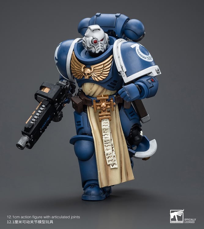 Warhammer 40K Ultramarines Sternguard Veteran with Combi-Plasma 1/18 Scale Action Figure Gallery Image 7