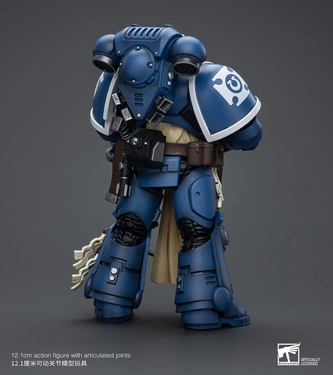 Warhammer 40K Ultramarines Sternguard Veteran with Auto Bolt Rifle 1/18 Scale Action Figure Gallery Image 6
