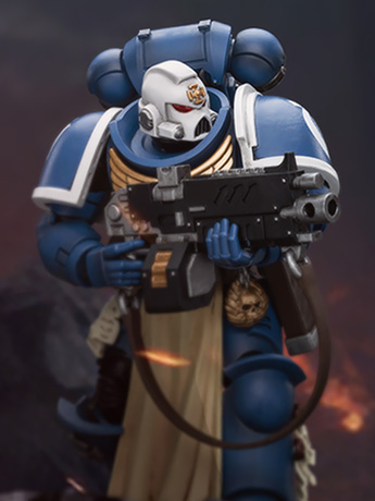 Warhammer 40K Ultramarines Sternguard Veteran with Auto Bolt Rifle 1/18 Scale Action Figure Gallery Image 2
