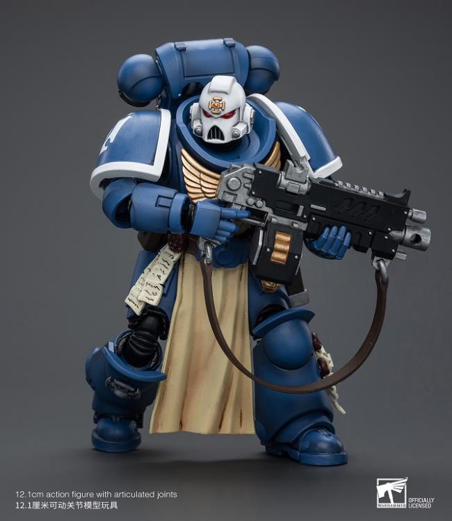 Warhammer 40K Ultramarines Sternguard Veteran with Auto Bolt Rifle 1/18 Scale Action Figure Gallery Image 7