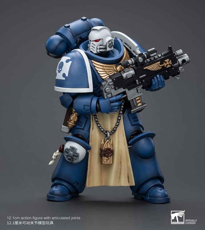 Warhammer 40K Ultramarines Sternguard Veteran with Bolt Rifle 1/18 Scale Action Figure Gallery Image 10