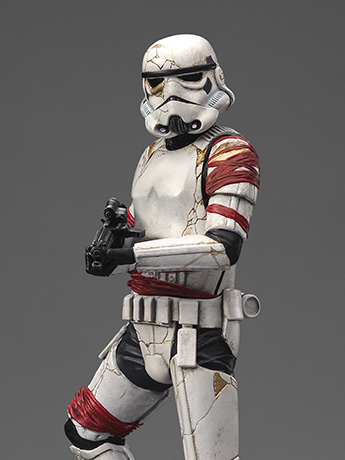 Star Wars: Ahsoka Night Trooper 1/10 Art Scale Limited Edition Statue Gallery Image 2