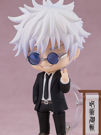 Jujutsu Kaisen Nendoroid No.2440 Satoru Gojo (Suit Ver.) Gallery Image 2