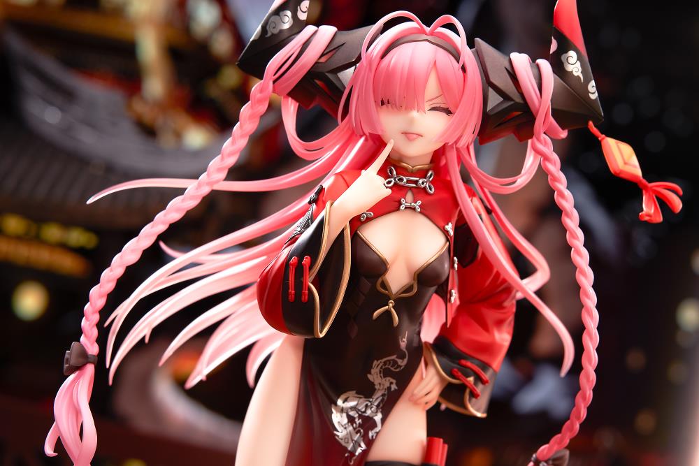 Azur Lane Prinz Rupprecht (The Gate Dragon's Advent Ver.) 1/7 Scale Figure Gallery Image 7