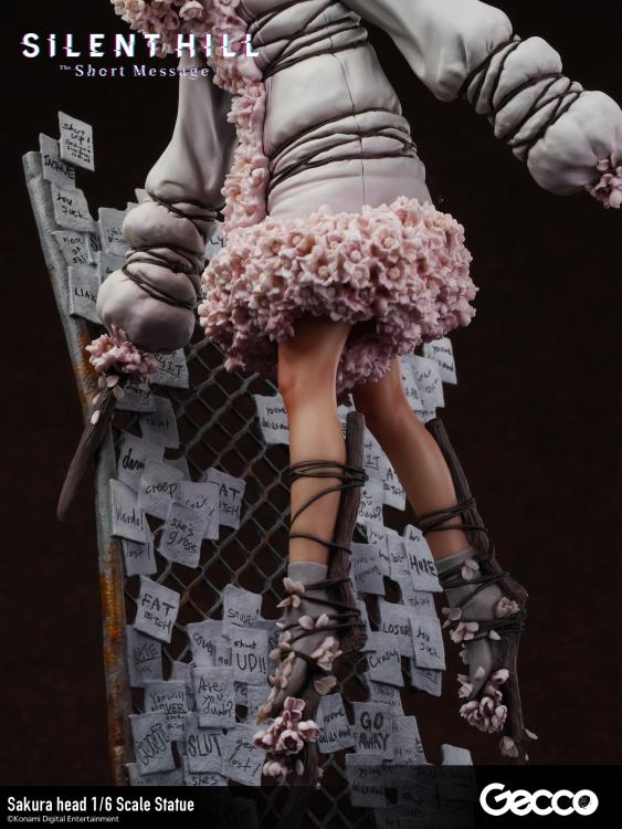 Silent Hill: The Short Message Sakura Head 1/6 Scale Statue Gallery Image 21