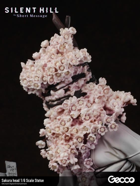 Silent Hill: The Short Message Sakura Head 1/6 Scale Statue Gallery Image 12