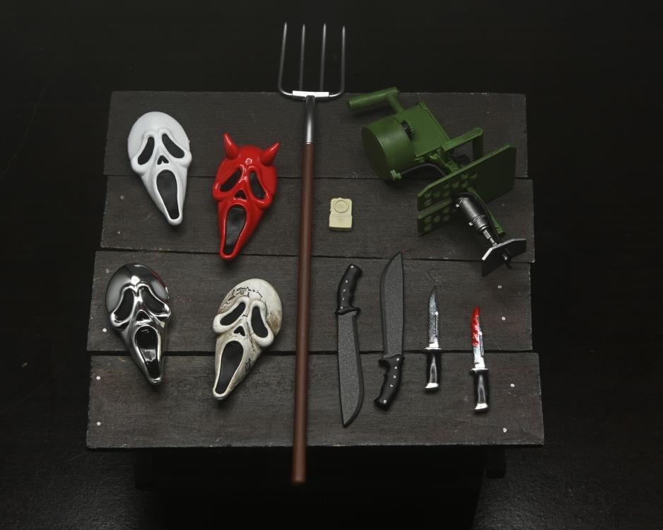 Ghost Face Inferno Ultimate Action Figure Gallery Image 14