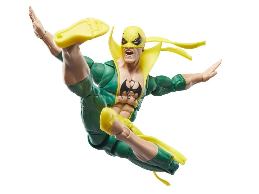The New Avengers Marvel Legends Iron Fist & Luke Cage Action Figure Two-Pack Gallery Image 9