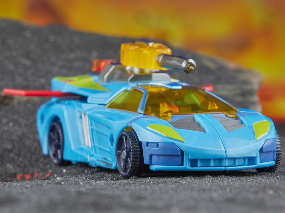 Transformers: Legacy United Deluxe Cybertron Universe Hot Shot Gallery Image 11