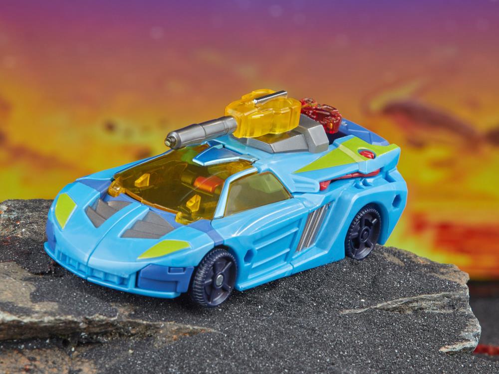 Transformers: Legacy United Deluxe Cybertron Universe Hot Shot Gallery Image 12