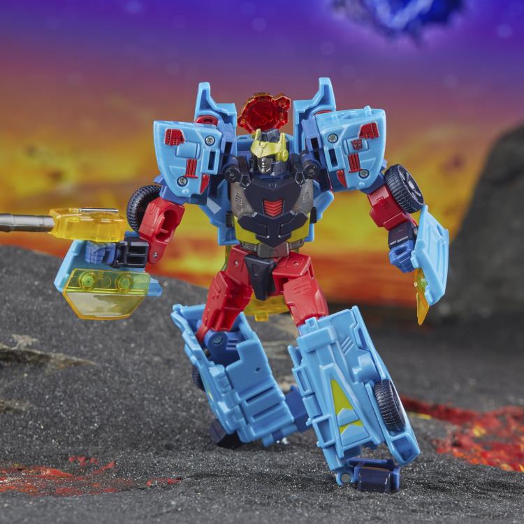 Transformers: Legacy United Deluxe Cybertron Universe Hot Shot Gallery Image 7