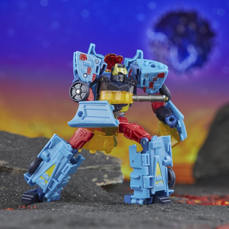 Transformers: Legacy United Deluxe Cybertron Universe Hot Shot Gallery Image 6
