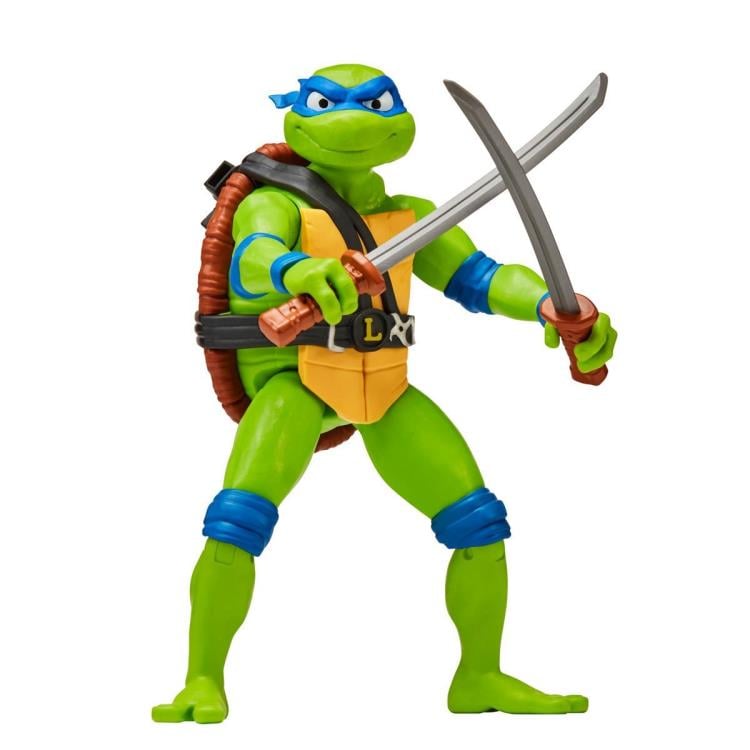 Teenage Mutant Ninja Turtles: Mutant Mayhem Leonardo 12-Inch Giant Figure Gallery Image 4