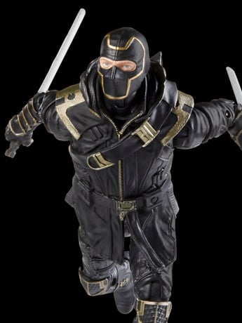 Hawkeye Marvel Legends Marvel's Ronin Exclusive Action Figure Gallery Image 2