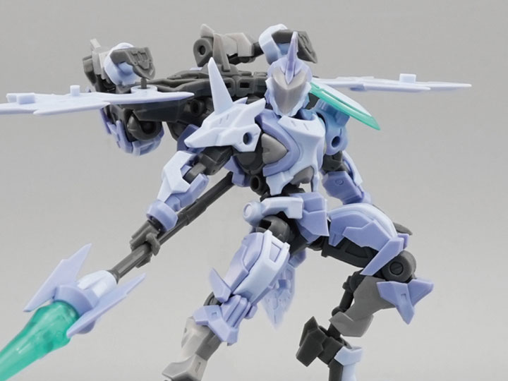 Number 57 Armored Puppet Knight of Skyfog 1/24 Scale Model Kit Gallery Image 1