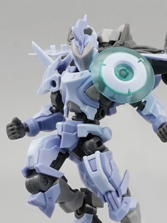 Number 57 Armored Puppet Knight of Skyfog 1/24 Scale Model Kit Gallery Image 2