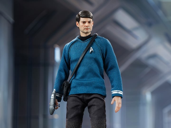 Star Trek (2009) Exquisite Super Series Dr. Leonard "Bones" McCoy 1/12 Scale PX Previews Exclusive Action Figure Gallery Image 1