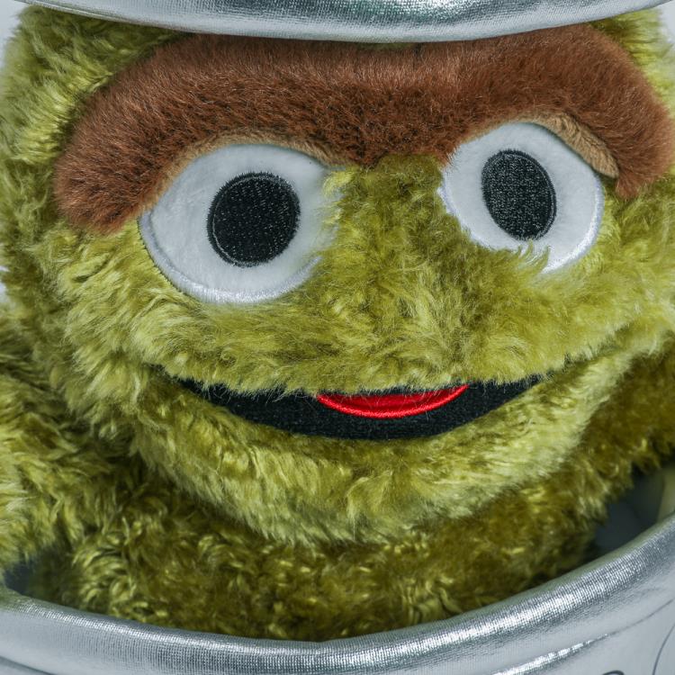 Sesame Street Oscar the Grouch 13" Plush Gallery Image 3