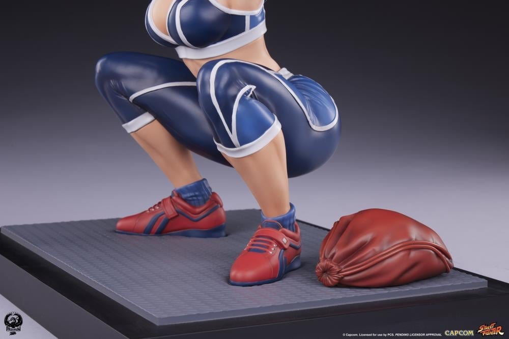 Street Fighter Premier Series Cammy (Powerlifting SF6 Ver.) 1/4 Scale Statue Gallery Image 22