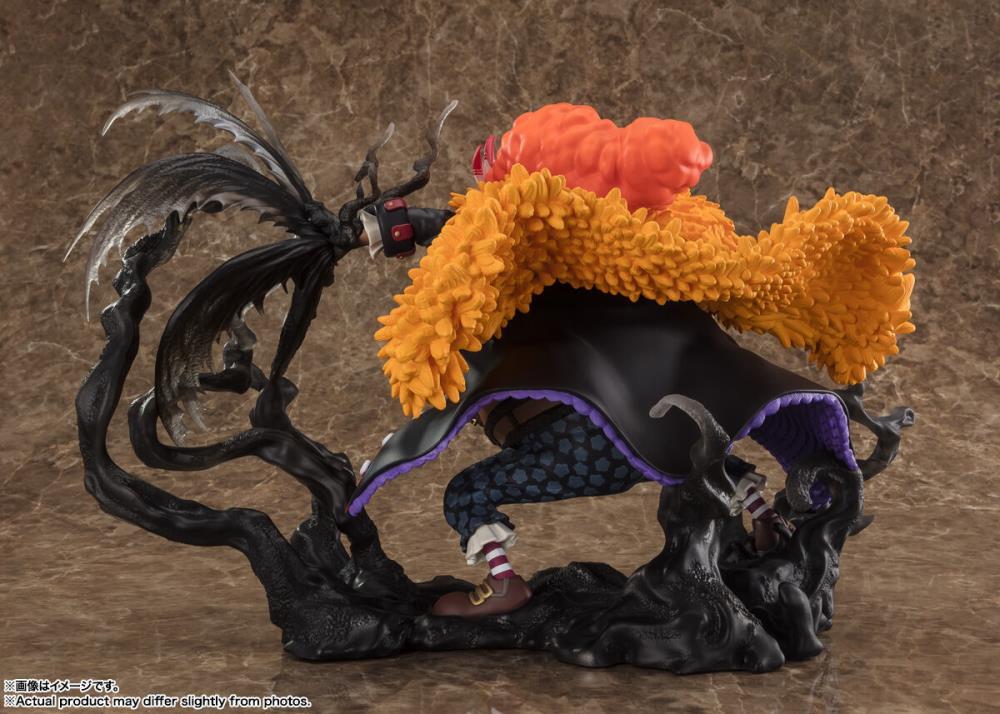 One Piece FiguartsZERO Extra Battle Marshall D. Teach -Kurouzu-