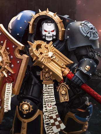 Warhammer 40K Ultramarines Chaplain in Terminator Armor 1/18 Scale Action Figure Gallery Image 2