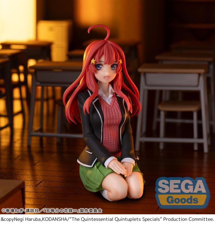 The Quintessential Quintuplets Specials Itsuki Nakano Premium Perching Figure Gallery Image 7