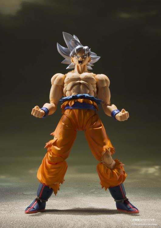 Dragon Ball Super S.H.Figuarts Goku (Ultra Instinct) Action Figure (Reissue) Gallery Image 6