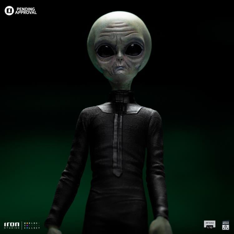 I Want to Believe Alien (Grey) 1/10 Art Scale Limited Edition Statue Gallery Image 7